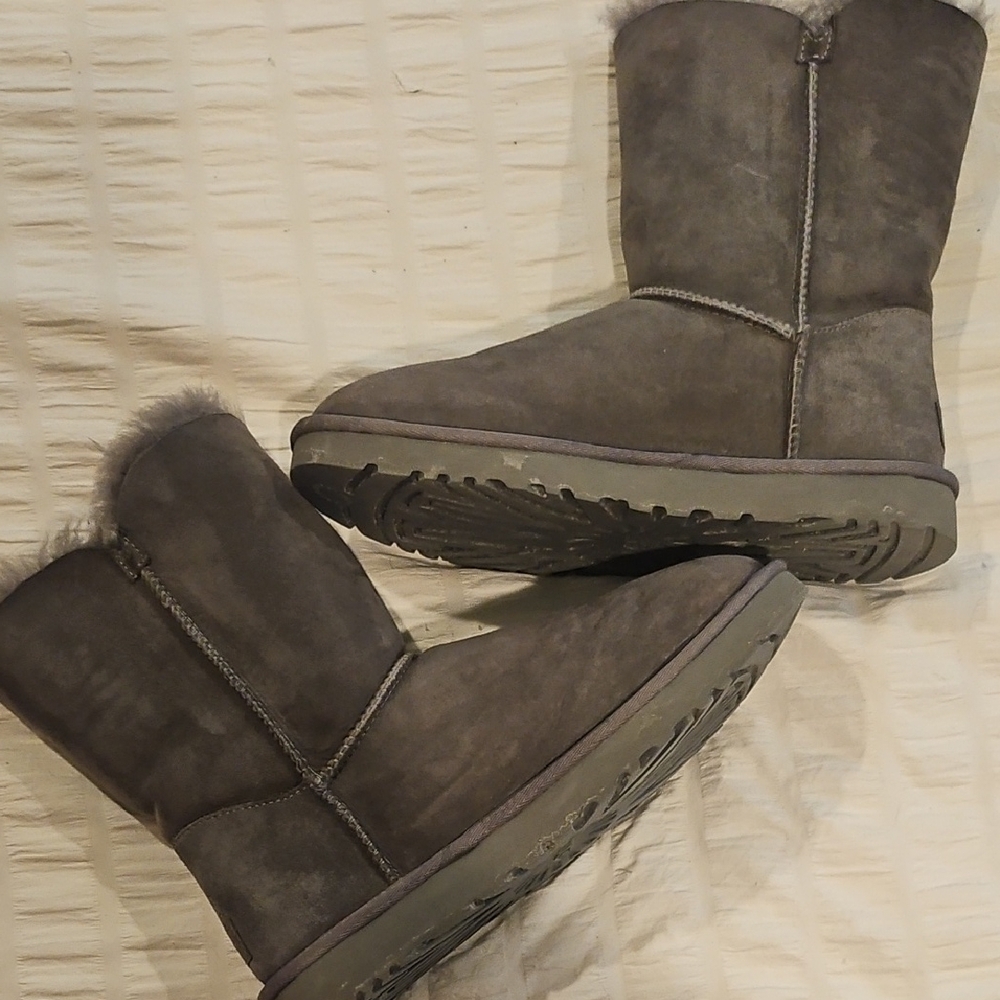 UGG Women's Bailey Button Boots - Picture 6 of 13